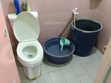 Dijual Rumah Lokasi Strategis Harapan Indah Bekasi