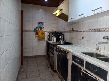 Chalet 4amb/ Patio/ Quincho/ Zona Chauvin