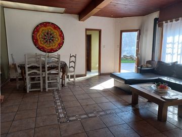 Chalet 4amb/ Patio/ Quincho/ Zona Chauvin