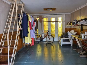 Chalet 4amb/ Patio/ Quincho/ Zona Chauvin