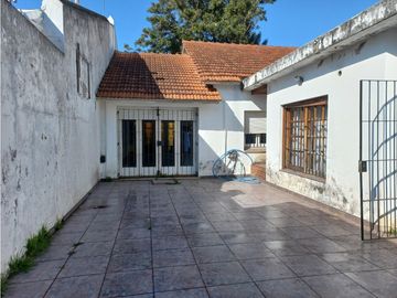 Chalet 4amb/ Patio/ Quincho/ Zona Chauvin