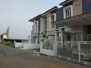 Rumah Murah Design Villa 2 Lantai 400Juta-an Kota Malang