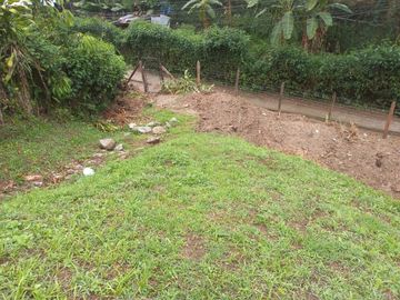 Te vendo esta linda casa finca a dos minutos de la doble calzada entre Girardota y Hatillo bien barata
