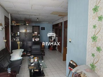 DIJUAL RUMAH TUA COCOK UNTUK INVESTASI KOSKOSAN ATAU TEMPAT TINGGAL