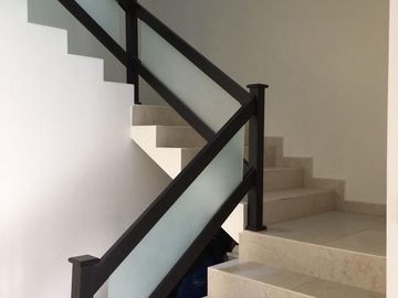 VENTA CASA ARBOLEDAS DE SAN JAVIER