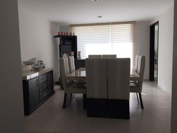 VENTA CASA ARBOLEDAS DE SAN JAVIER