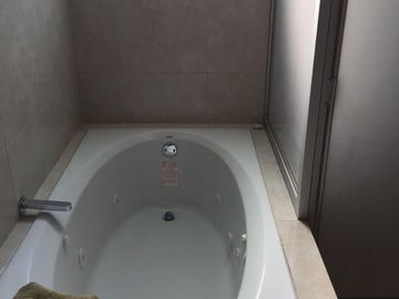 VENTA CASA ARBOLEDAS DE SAN JAVIER