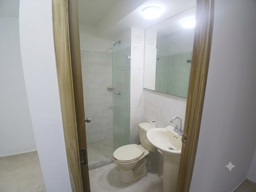 apartamento en arriendo en miramar. Cod A28295