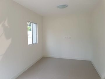 Lanceo Crib รัตนาธิเบศร์ - บ้านเดี่ยว 2 ชั้นหลังมุม
