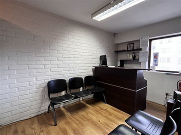 Clinica Dental 100% operativa Venta Derecho a Llave