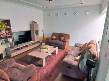 Rumah mewah luxury dalam komplek Antapani sebrang Puri Dago