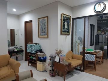 DIJUAL RUMAH 3 LANTAI SIAP HUNI DI CLUSTER PLACIDO FORESTA BSD