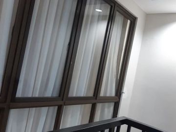 DIJUAL RUMAH 3 LANTAI SIAP HUNI DI CLUSTER PLACIDO FORESTA BSD