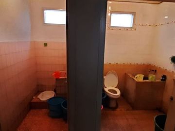 Dijual rumah di Daerah Margahayu 2 lantai 5 KT lokasi strategis
