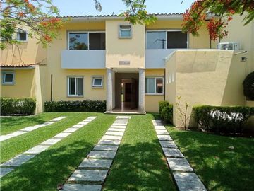 CASA EN VENTA O RENTA EN CONDOMINIO EN JIUTEPEC