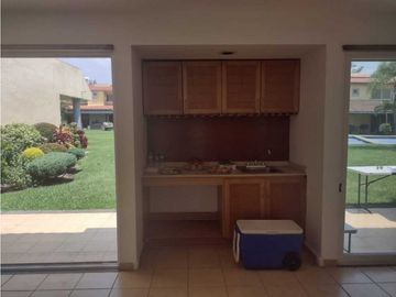CASA EN VENTA O RENTA EN CONDOMINIO EN JIUTEPEC