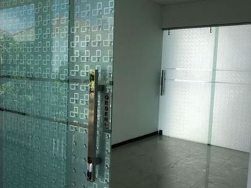 RUMAH HOOK CLUSTER SANDIEGO Hadap selatan timur