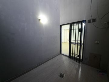 Departamento Tipo Casa en venta en Lanus Oeste