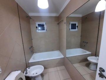 Departamento Tipo Casa en venta en Lanus Oeste