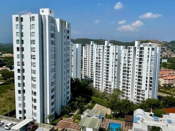 apartamento en venta en la floresta. Cod V4767
