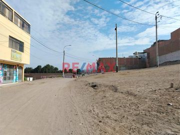 SE VENDE TERRENO BIEN UBICADO DE 2,328.08m2 , SUB LOTE B, SE ENCUENTRA A POCAS CUADRAS DE LA PLAZA DE ARMAS DE SUPE PUEBLO, MERCADO, COLEGIOS, A 20 MI