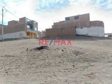 SE VENDE TERRENO BIEN UBICADO DE 2,328.08m2 , SUB LOTE B, SE ENCUENTRA A POCAS CUADRAS DE LA PLAZA DE ARMAS DE SUPE PUEBLO, MERCADO, COLEGIOS, A 20 MI