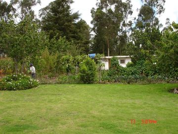 VENDO HERMOSA QUINTA EN LOTIZACIÓN PRIVADA SECTOR EL QUINCHE