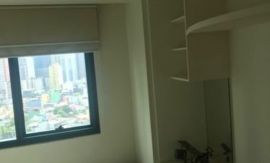 Condominium for Rent 3 Bedrooms: 3BR Condo for Lease / Rent in Amorsolo East Tower Rockwell Center Makati