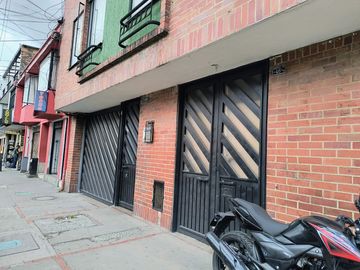 apartamento en arriendo en san antonio. Cod A7278401