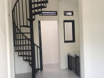Rumah syariah murah lingkungan nyaman di cilebut bogor