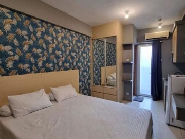 Apt. Gunawangsa Manyar Full furnish 100%new