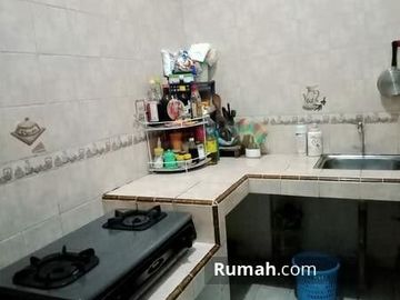 DIJUAL RUMAH HOEK DI TELUK GONG - JAKARTA UTARA