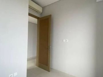 DISEWAKAN APARTEMEN TAMAN ANGGREK RESIDENCE TYPE 3BR SEMI FURNISHED