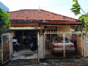 Rumah Mulyosari Utara Posisi Pojok Kawasan Kalisari Surabaya