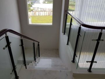 Dijual rumah Citraland Waterfront, Harga ciamik