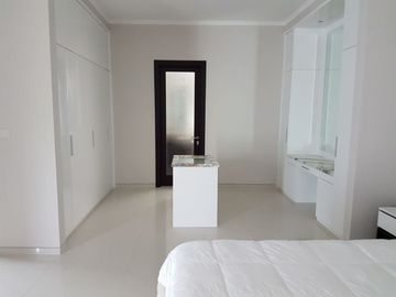 Dijual rumah Citraland Waterfront, Harga ciamik