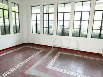 Outstanding Office Space in Trabajo St.Olympia Makati CB0057