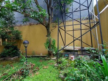 Rumah Asri Nyaman Di Cigadung Dekat UNIVERSITAS PAJAJARAN 5 MENIT KE TUBAGUS ISMAIL DAN DAGO RESORT.