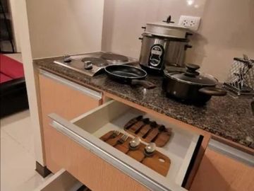 Airbnb Style Studio For Rent in Viceroy Residences