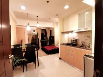 Airbnb Style Studio For Rent in Viceroy Residences