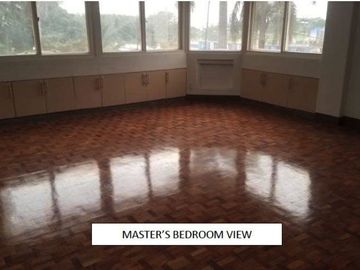 For SALE: 4 Bedroom in Washington Tower Paranaque City