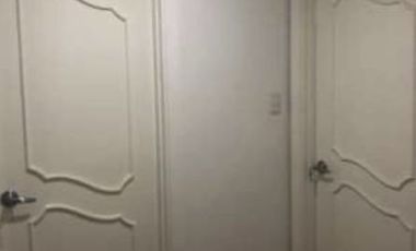 For SALE: 4 Bedroom in Washington Tower Paranaque City