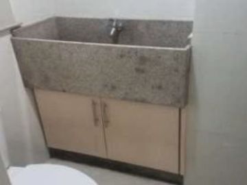 For SALE: 4 Bedroom in Washington Tower Paranaque City