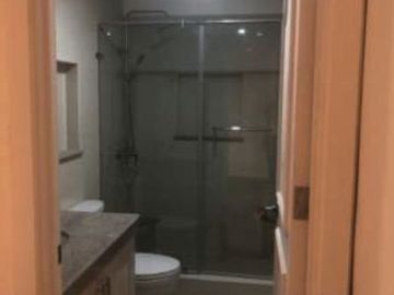 For SALE: 4 Bedroom in Washington Tower Paranaque City