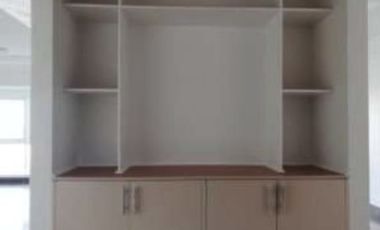 For SALE: 4 Bedroom in Washington Tower Paranaque City