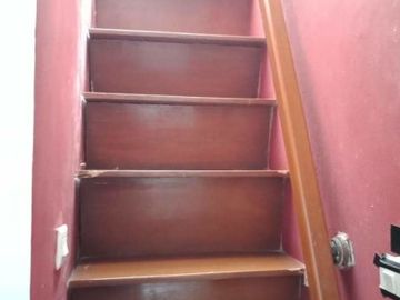 Rumah Bagus 3 Lantai Siap Huni di Sayap Jalan Somawinata Tanimulya Ngamprah Bandung Barat