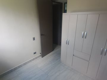 apartamento en arriendo en la mina. Cod A515667