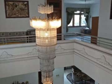 Rumah strategis dekat UNIKA bisa untuk kos2an