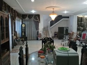 Rumah strategis dekat UNIKA bisa untuk kos2an