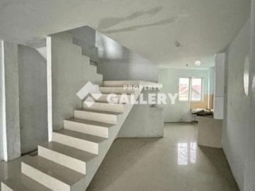 Ruko Jalan Sisingamangaraja Depan Pasar Limun Medan